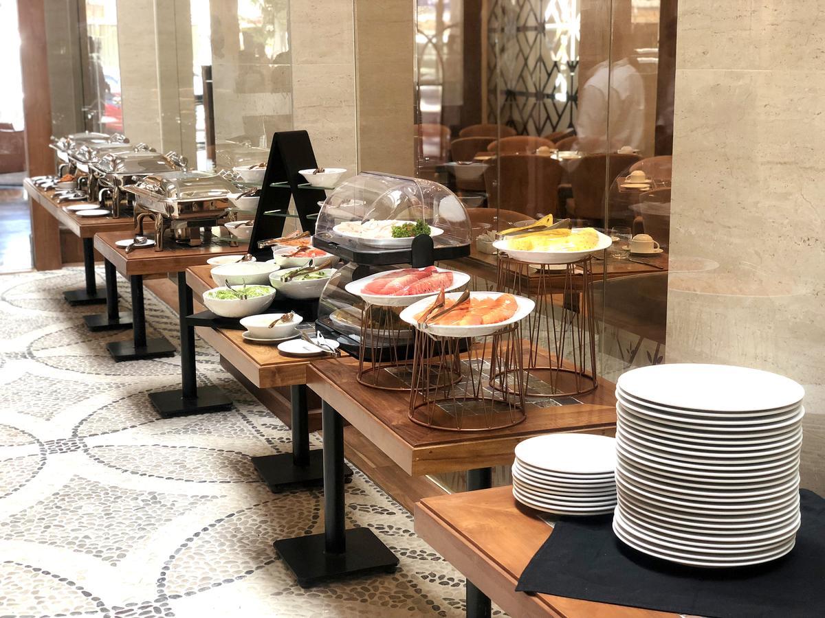 The Radh Hotel 캔디 외부 사진